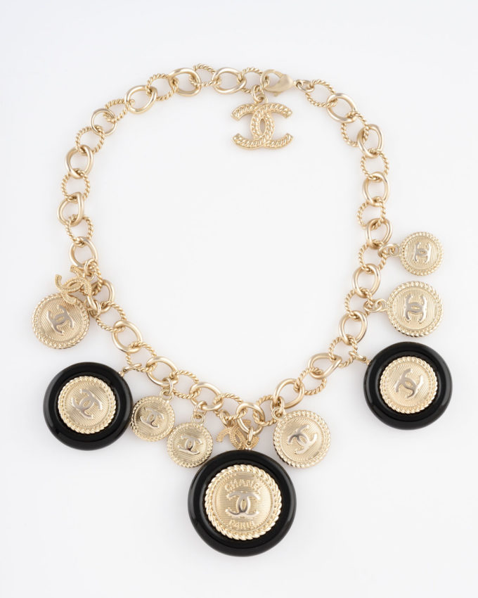 Chanel – Collier à médaillons